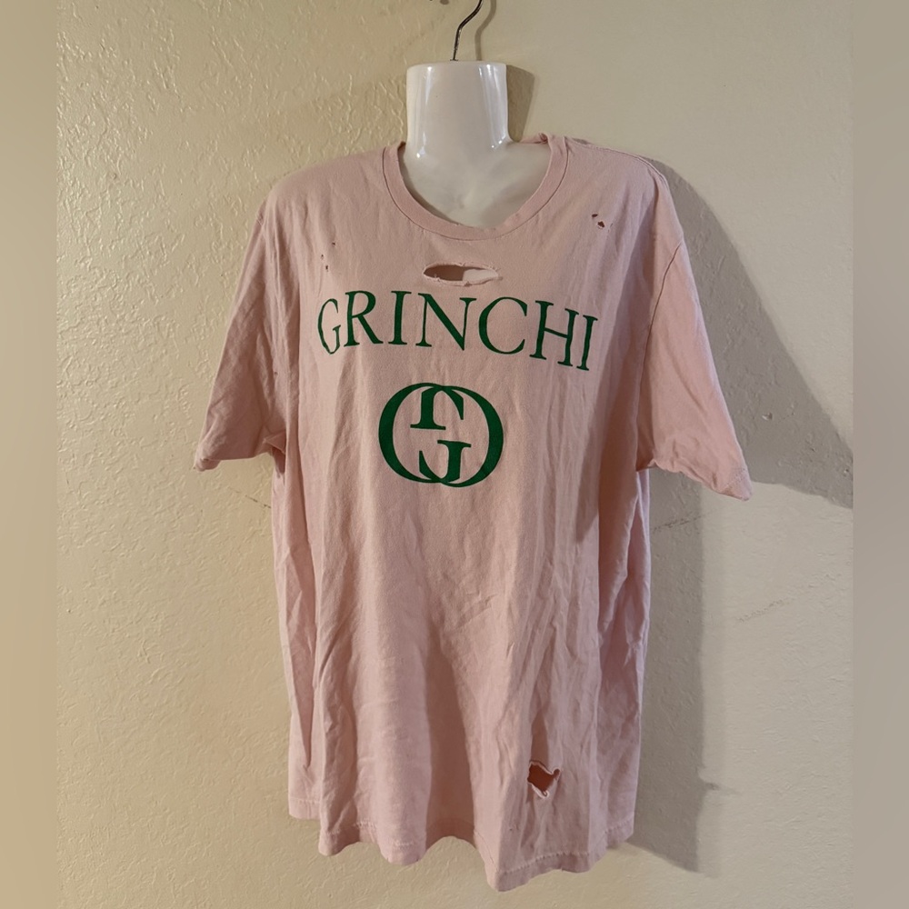 Tultex Distressed Light Pink T-Shirt Christmas Grinch Designer